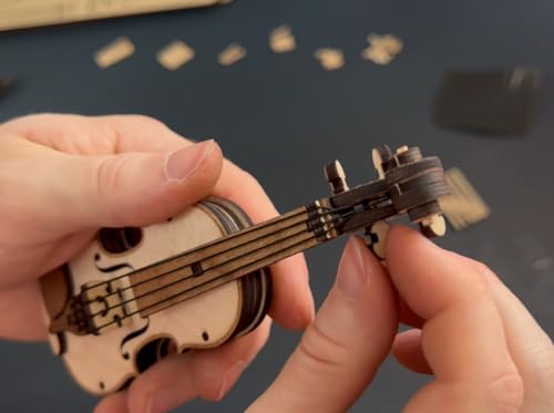 Geige im Bild: DesignByLayer 3D Puzzle Geige au...