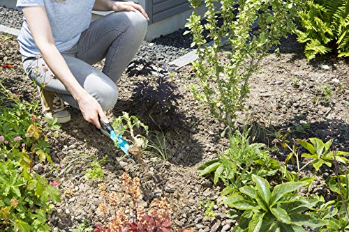Jäter im Bild: Gardena Unkrautstecher: Ideales Gartenwerkzeug zum effektiven Entfernen