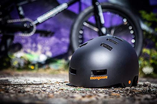 Skaterhelm im Bild: Mongoose Urban Hardshell Helmet for Scooter