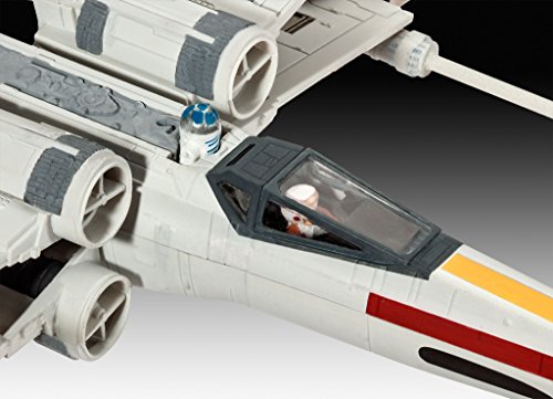 Star Wars Modellflugzeug im Bild: Revell Modellbausatz Star Wars X-Wing Fighter
