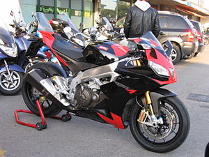 Aprilia RSV4 1100 Factory