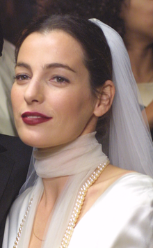 Ayelet Zurer