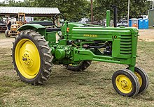 John Deere Model B