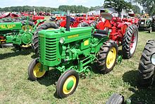 John Deere Model M