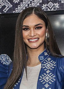 Pia Wurtzbach's Royal Blue Gown