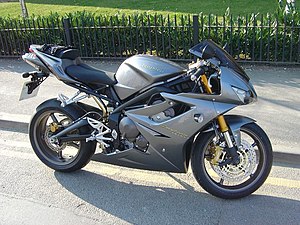 Triumph Daytona 765