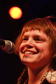 Wallis Bird