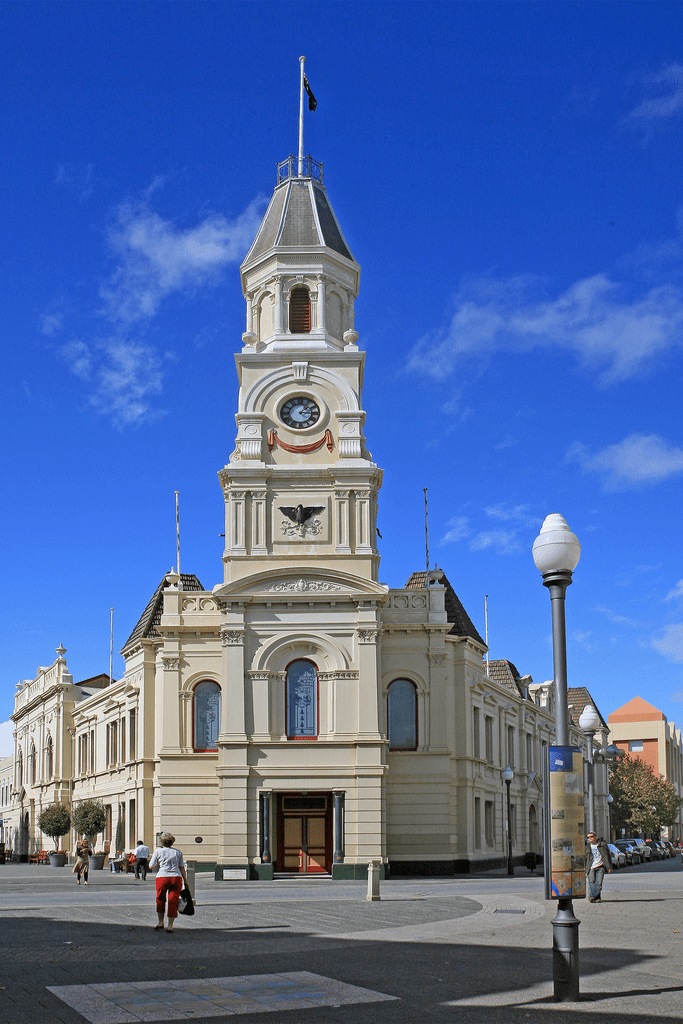 Town Hall 3