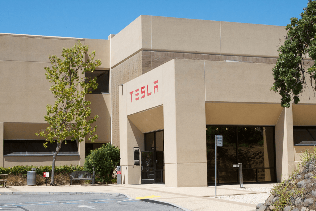 Tesla, Inc. (TSLA)