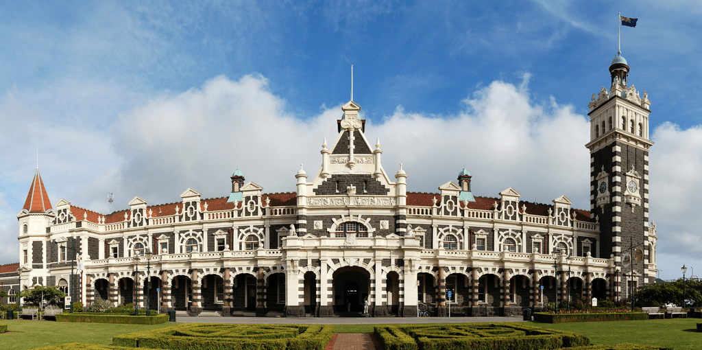 Dunedin Railway Station, Dunedin, New Zealand