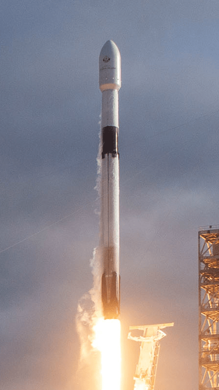 Falcon 9 by SpaceX