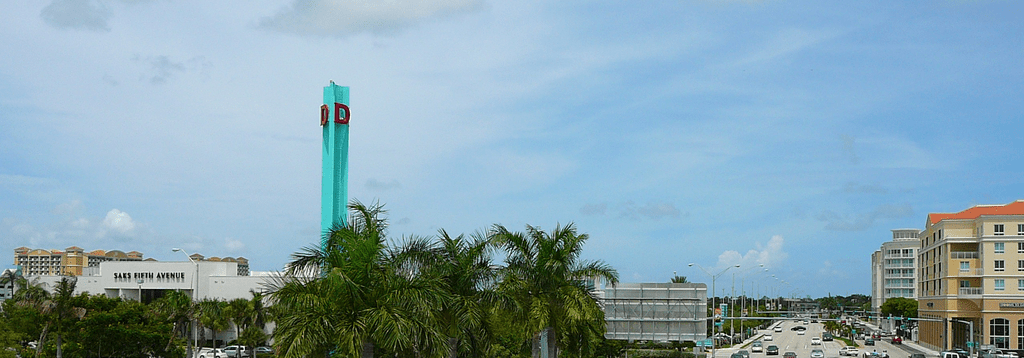 Saks Fifth Avenue Dadeland Mall Miami, Phillip Pessar